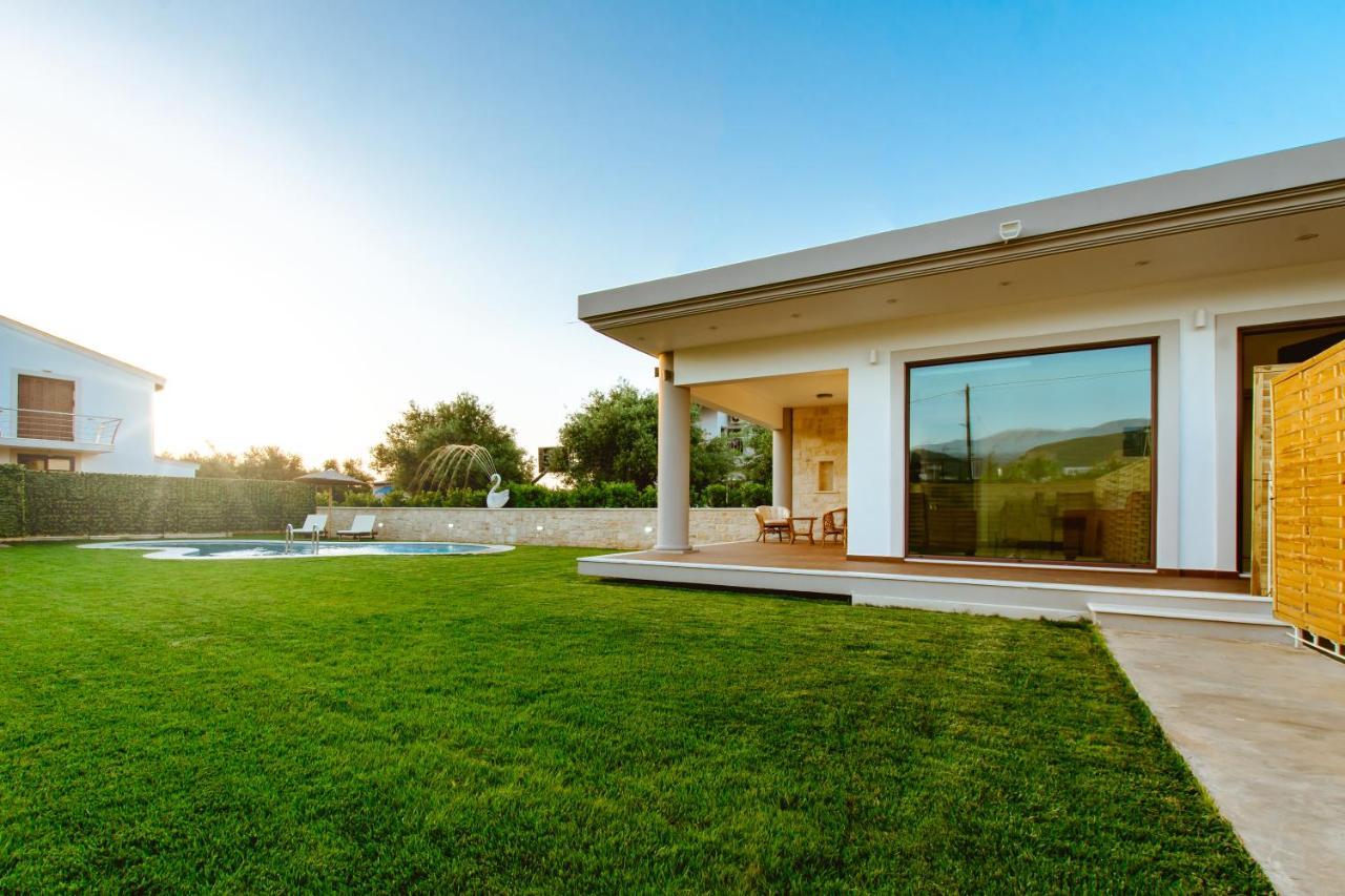 Chania Oasis With Heated Pool Exterior photo