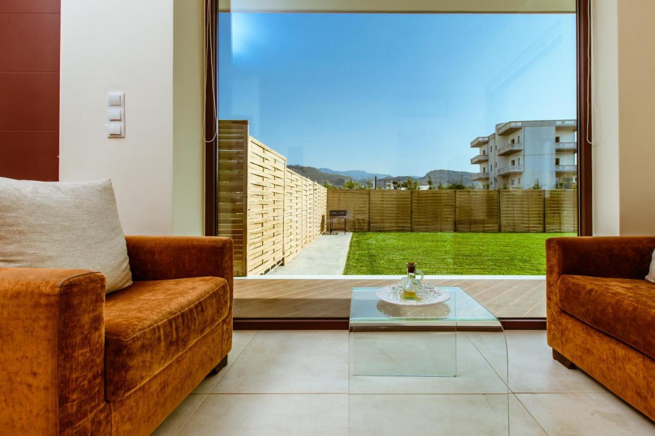 Chania Oasis With Heated Pool Exterior photo